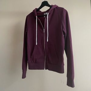 H&M - Burgundy Red Zip Up Hoodie in Size Small